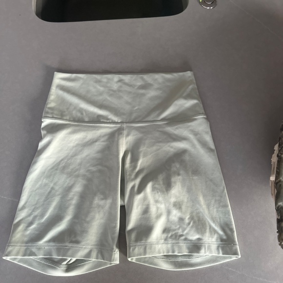 bike shorts - Picture 2 of 2